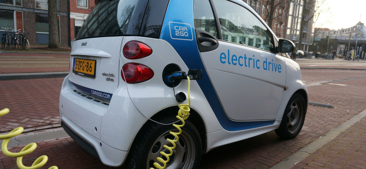 Do Electric Cars Need Less Maintenance?