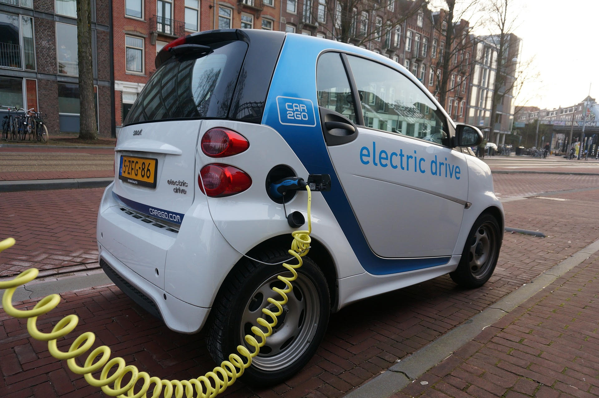 Do Electric Cars Need Less Maintenance?